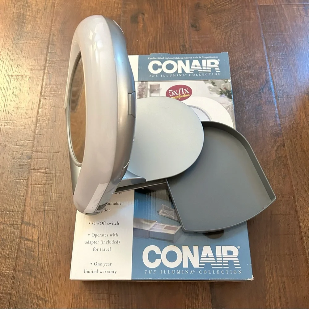 CONAIR double sided 5X/1X light up make up mirror - vintage, NWOT
